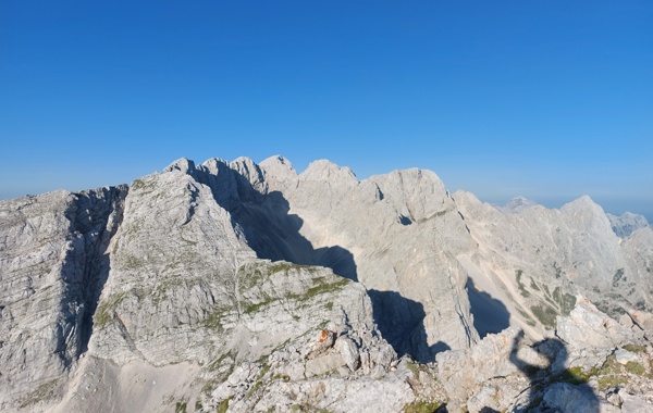 pogled proti škrnatarici franci teraž